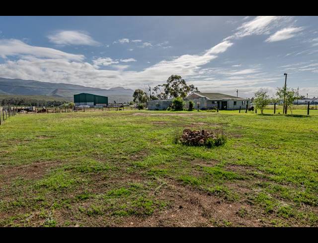 LAND FOR SALE IN RIVIERSONDEREND